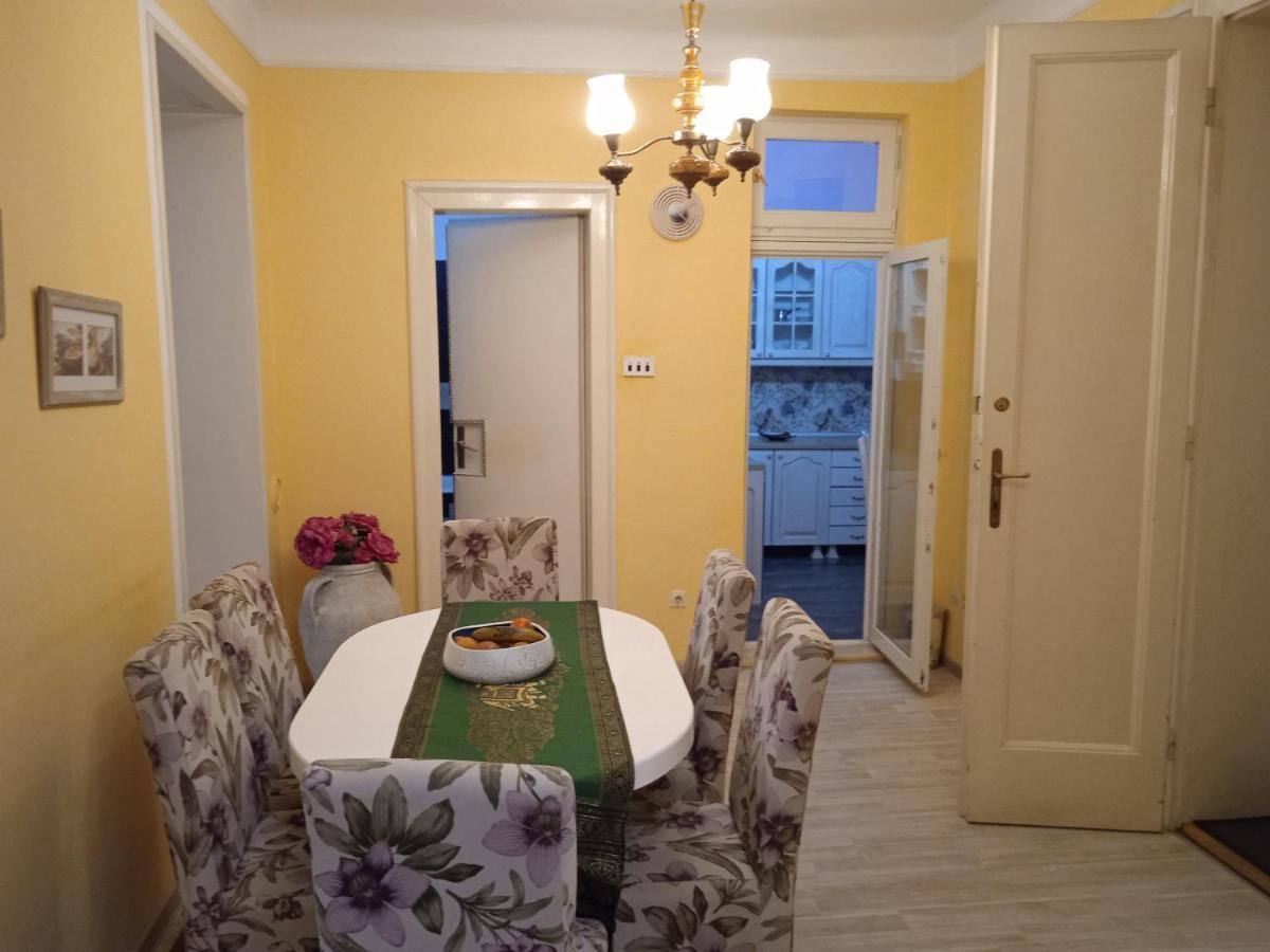 Bajloni lux Apartment Belgrad Exterior foto